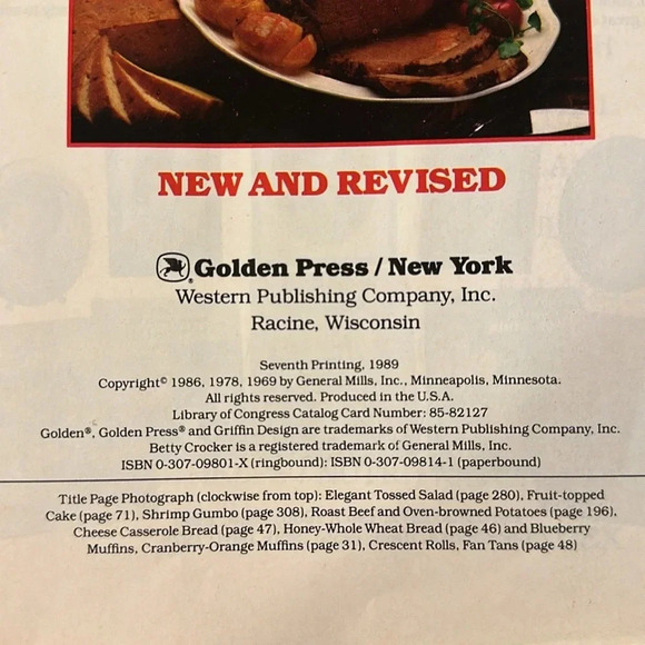 Vintage 1986 Betty Crocker Ring Bound Hardcover Cookbook Golden Press Kitchen - Picture 3 of 9